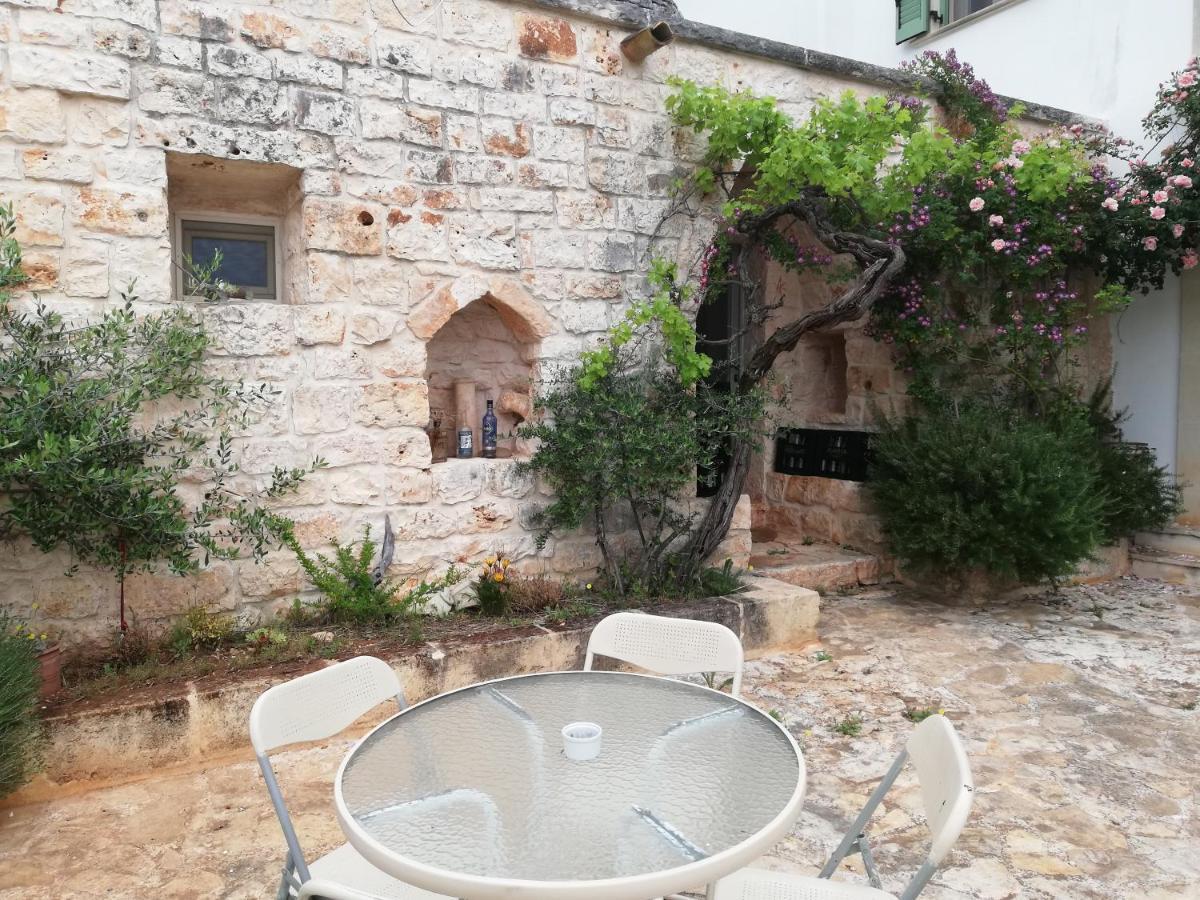 B&B Giovannarolla Green House Ostuni Bagian luar foto